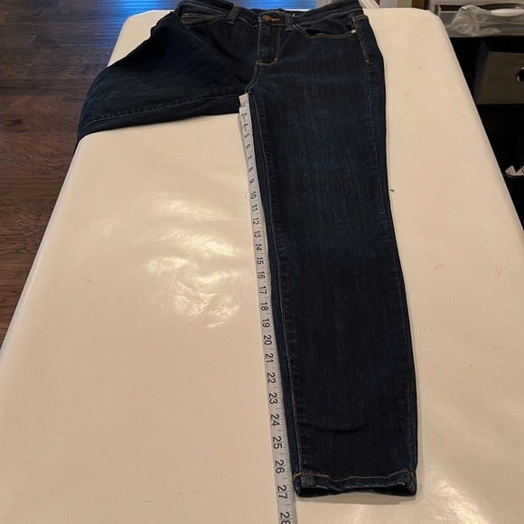 Judy Blue Skinny Fit Size 5/27 - Picture 7 of 16